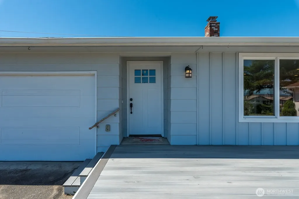 1524 Country Club Drive Camano Island WA 98282