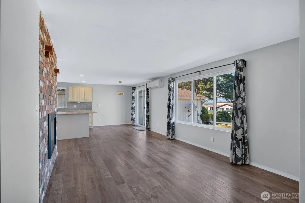 1524 Country Club Drive Camano Island WA 98282