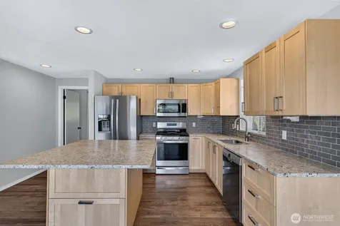 1524 Country Club Drive Camano Island WA 98282