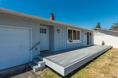 1524 Country Club Drive Camano Island WA 98282