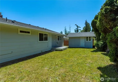 1524 Country Club Drive Camano Island WA 98282