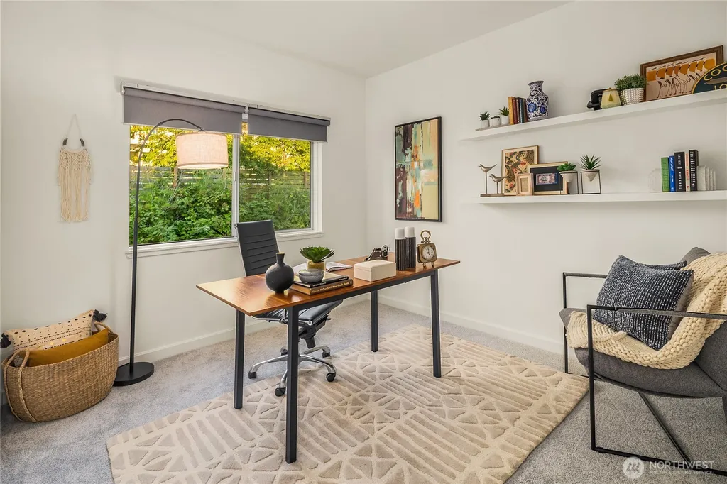 524 12th Avenue E Seattle WA 98102