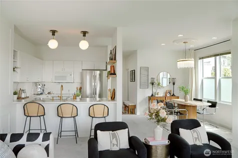 524 12th Avenue E Seattle WA 98102