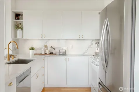 524 12th Avenue E Seattle WA 98102