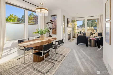 524 12th Avenue E Seattle WA 98102