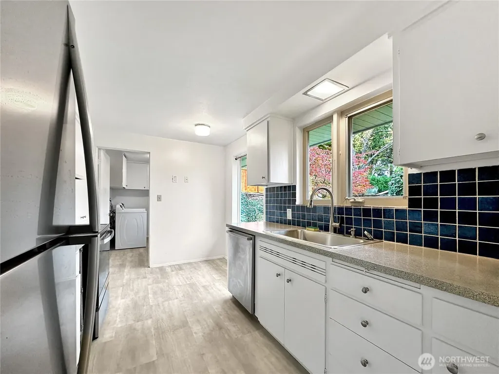 7920 NE 26th Street Medina WA 98039