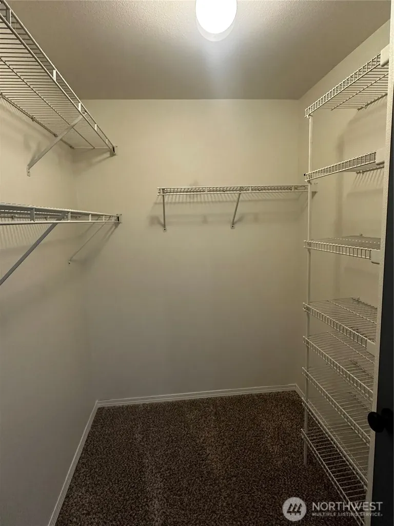8609 146th St Ct E Puyallup WA 98375