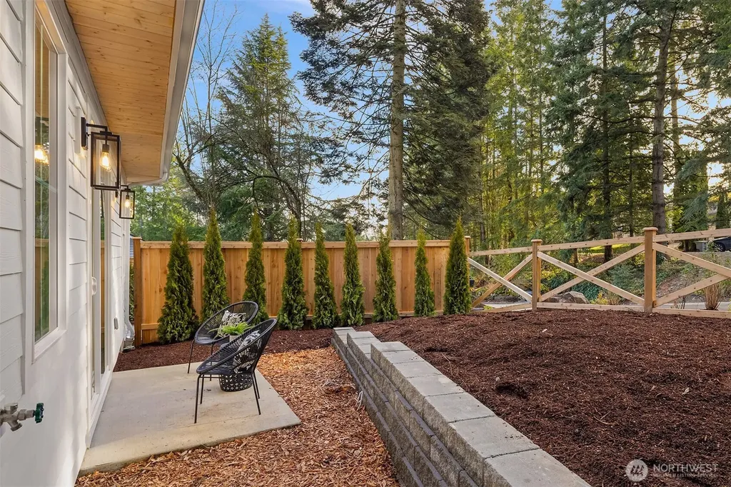 11810 NE 103rd Place Kirkland WA 98033