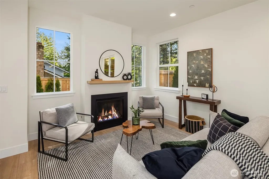 11810 NE 103rd Place Kirkland WA 98033