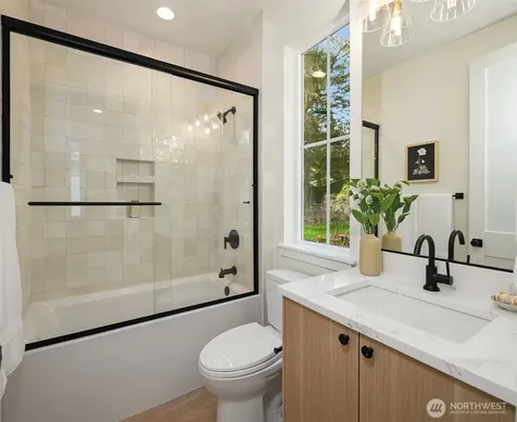 11810 NE 103rd Place Kirkland WA 98033
