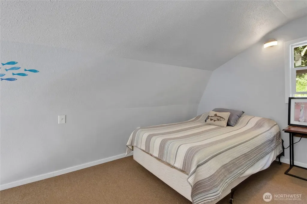 38819 Orville Road E Eatonville WA 98328