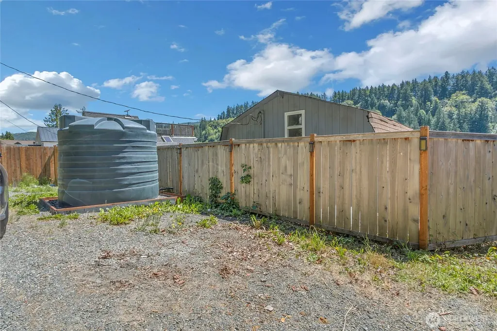 38819 Orville Road E Eatonville WA 98328