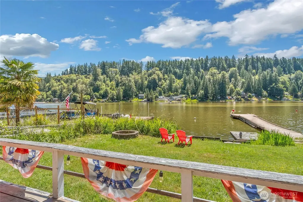 38819 Orville Road E Eatonville WA 98328