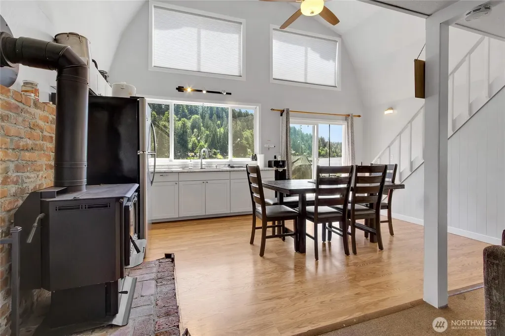 38819 Orville Road E Eatonville WA 98328