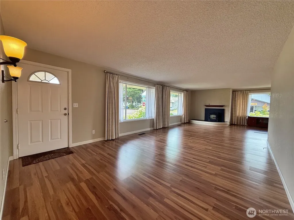 301 Temple Avenue Morton WA 98356