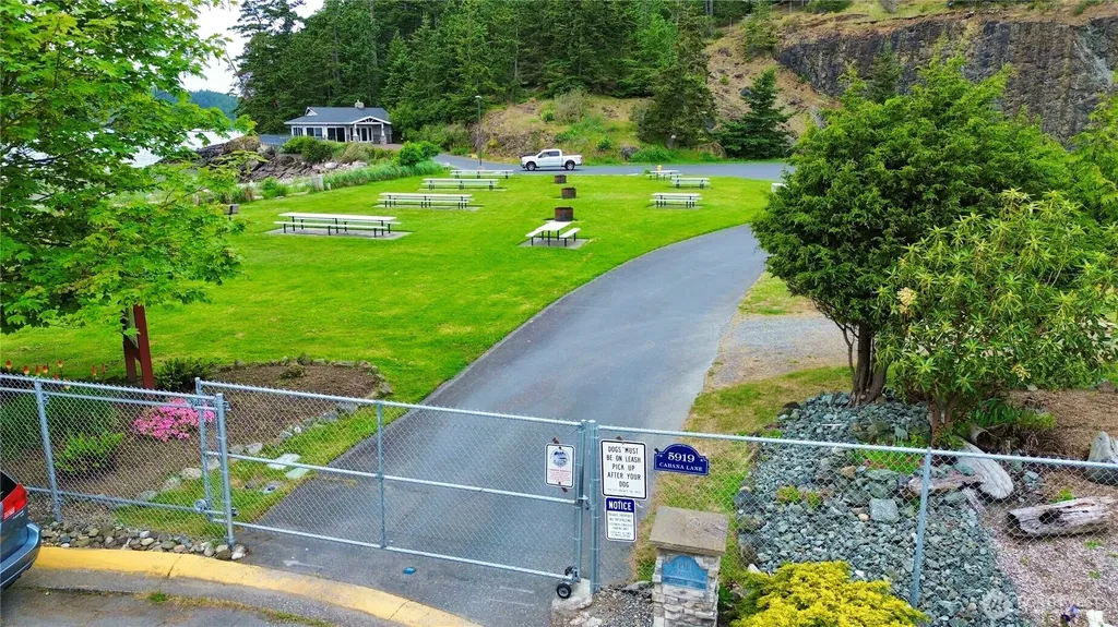 2304 Skyline Way Anacortes WA 98221