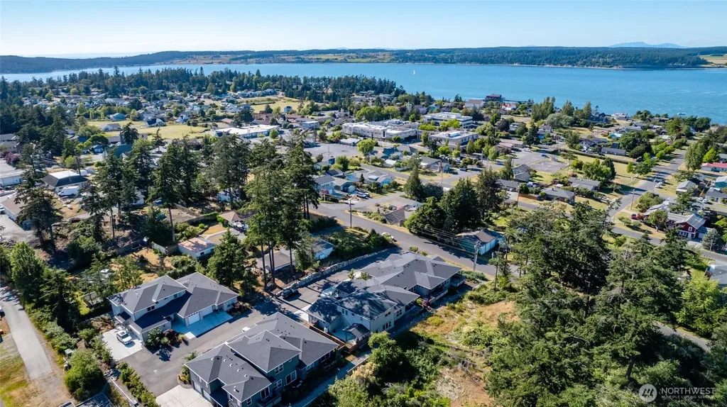 205 NE 3rd Street Coupeville WA 98239