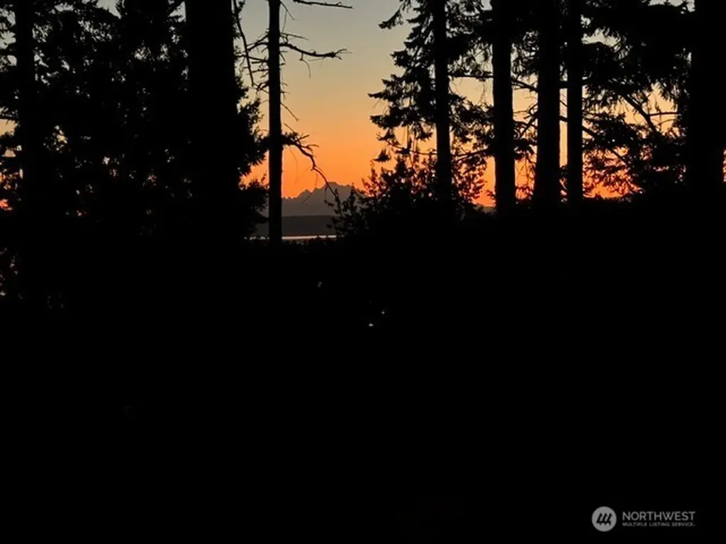 205 NE 3rd Street Coupeville WA 98239