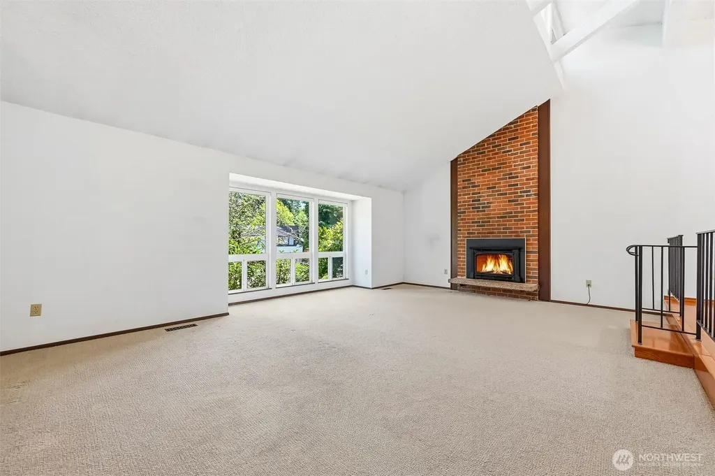 32105 2nd Avenue SW Federal Way WA 98023