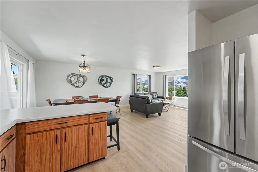 215 San Remo Lane Chelan WA 98816
