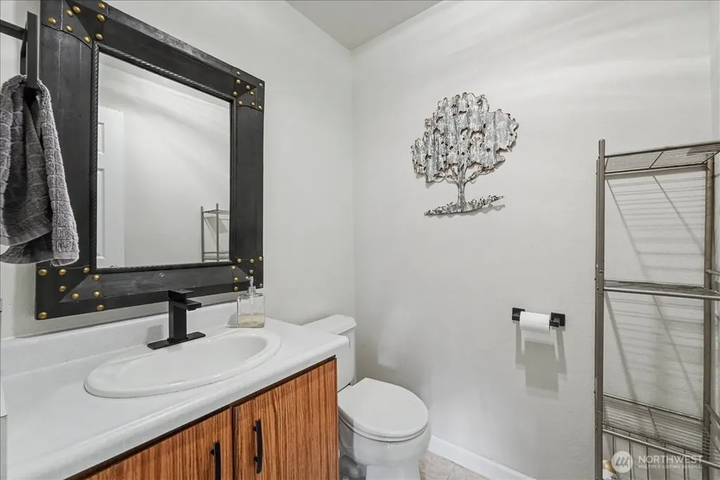 215 San Remo Lane Chelan WA 98816