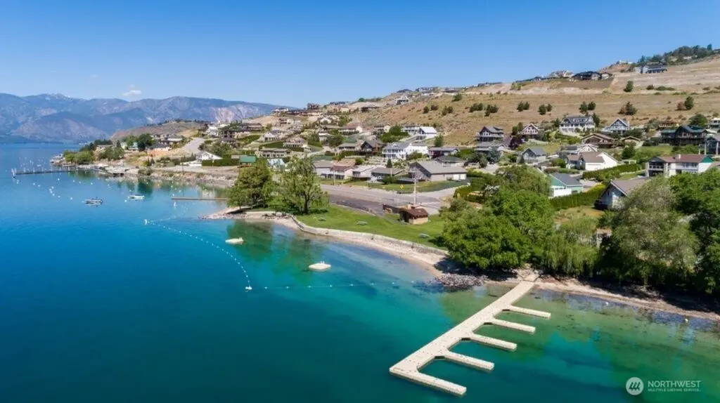 215 San Remo Lane Chelan WA 98816