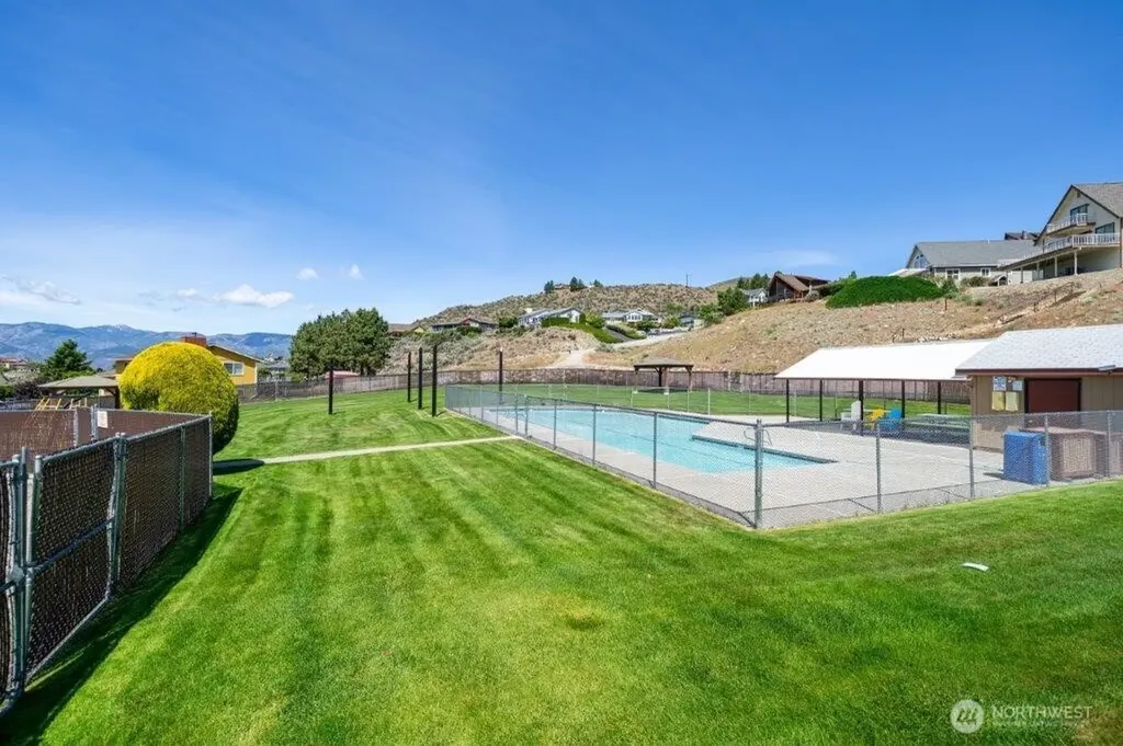 215 San Remo Lane Chelan WA 98816