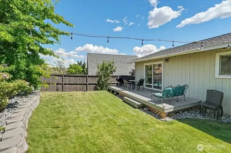 215 San Remo Lane Chelan WA 98816