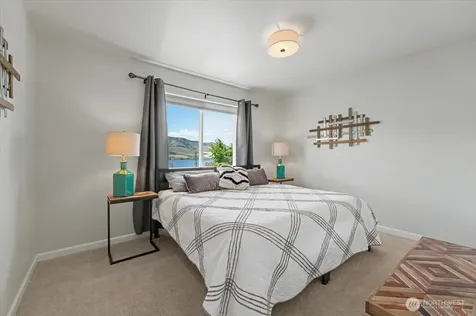 215 San Remo Lane Chelan WA 98816