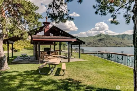 215 San Remo Lane Chelan WA 98816