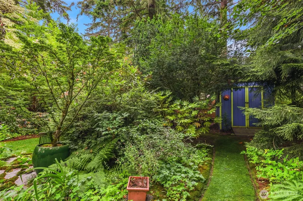 125 NE 135th Street Seattle WA 98125
