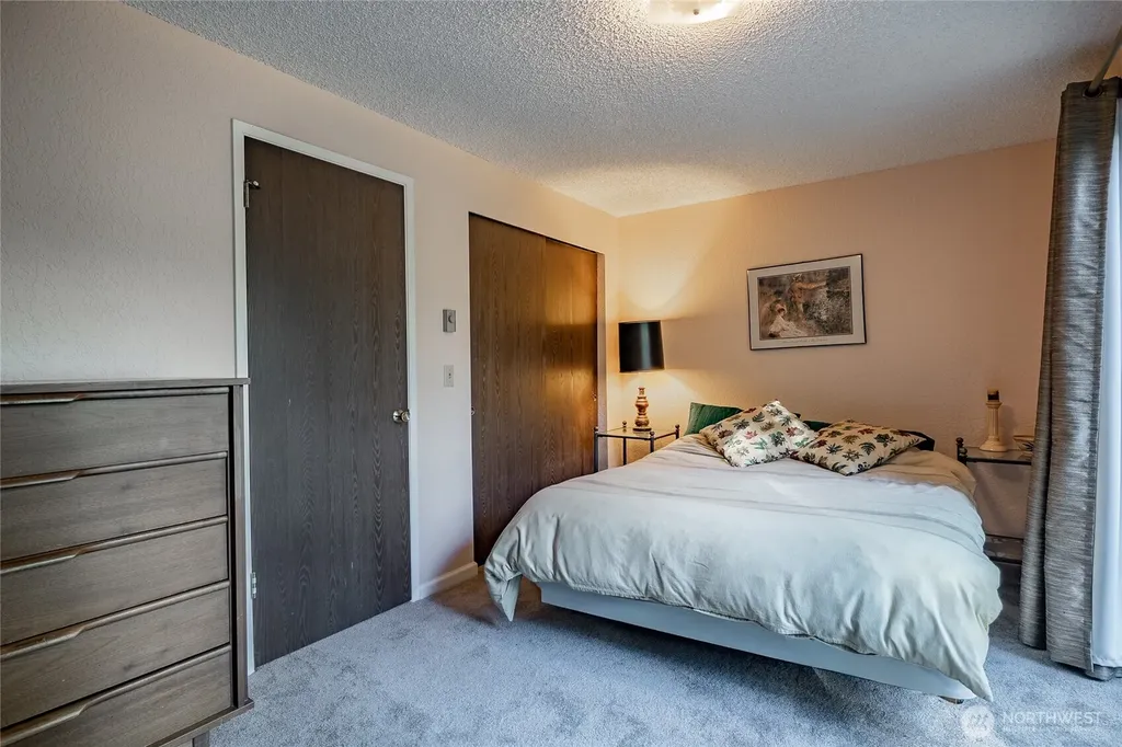 7018 Olympus Way Glacier WA 98244