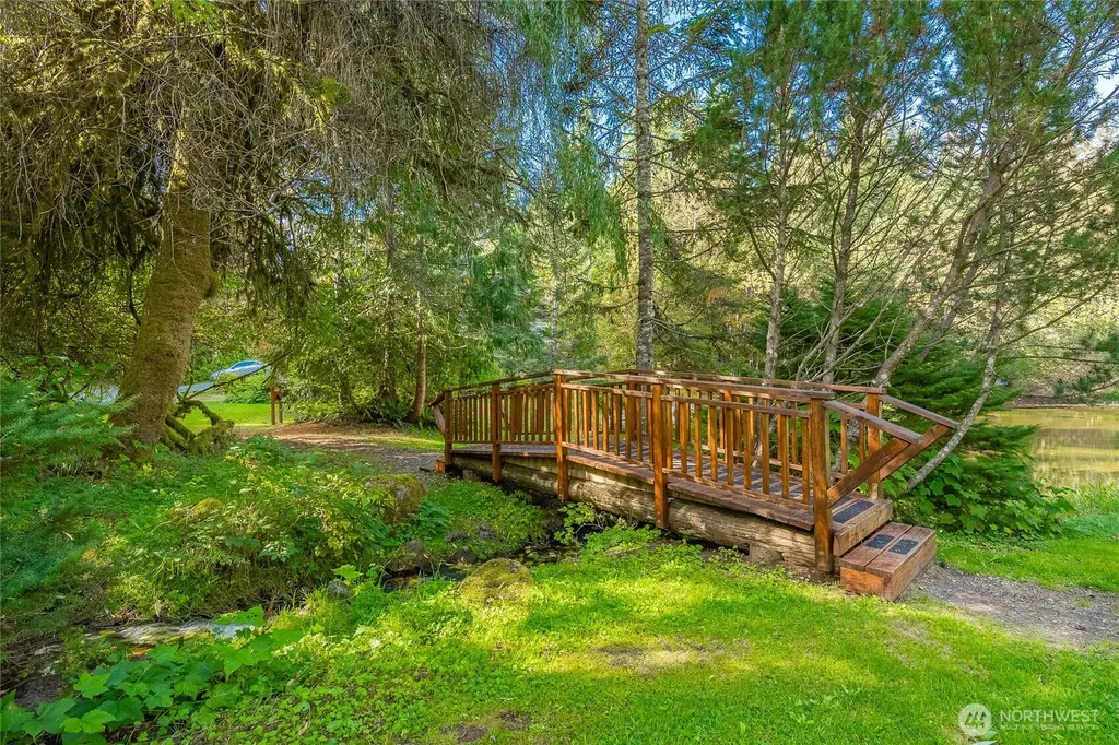 7018 Olympus Way Glacier WA 98244
