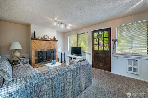 7018 Olympus Way Glacier WA 98244