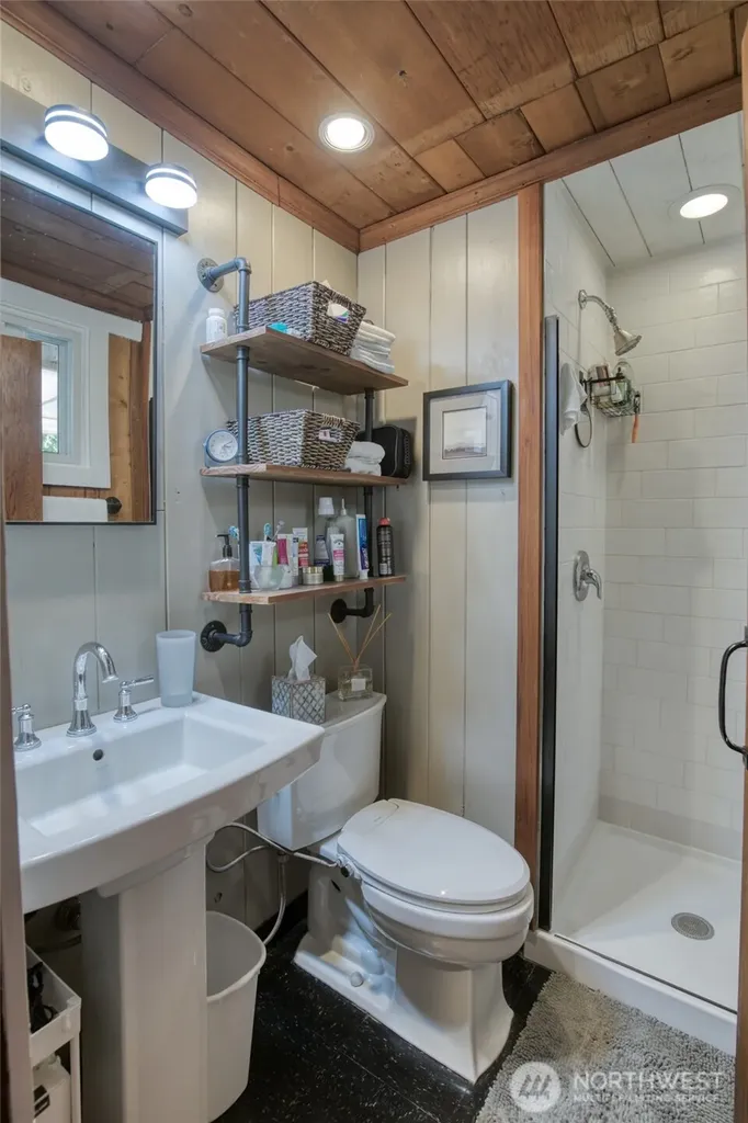 17 Sunset Street Moclips WA 98562