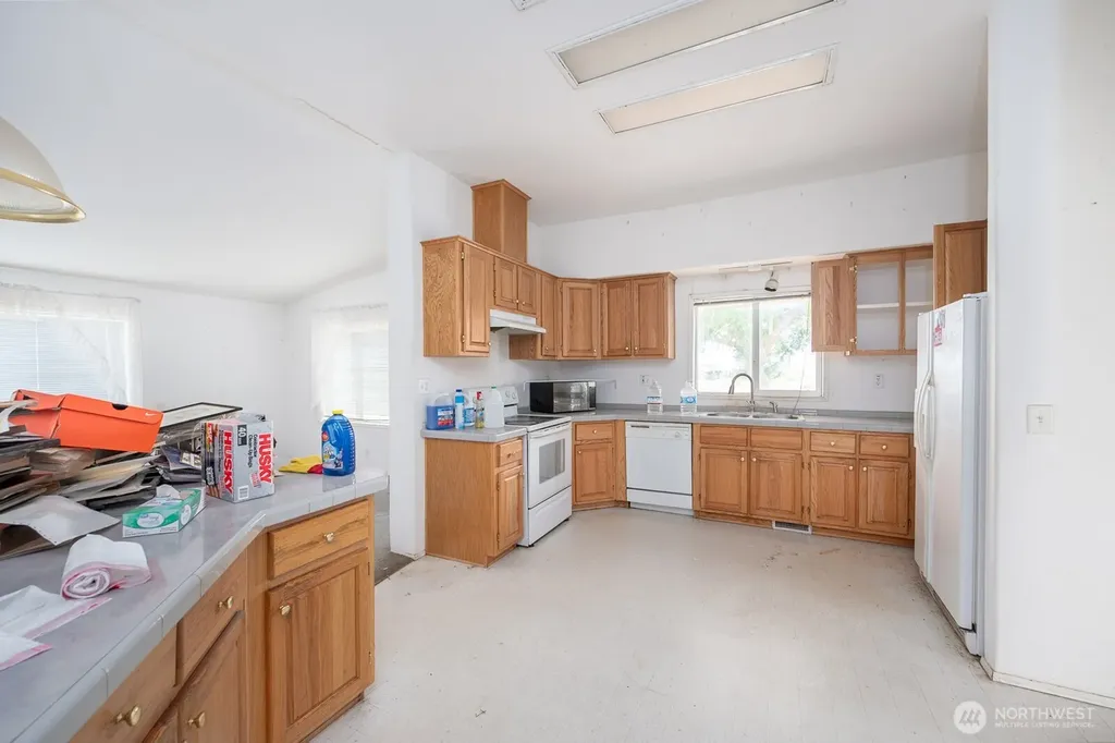 653 Road O NE Coulee City WA 99115