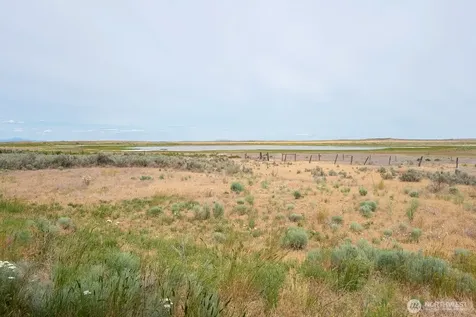 653 Road O NE Coulee City WA 99115