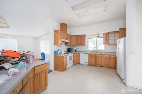 653 Road O NE Coulee City WA 99115