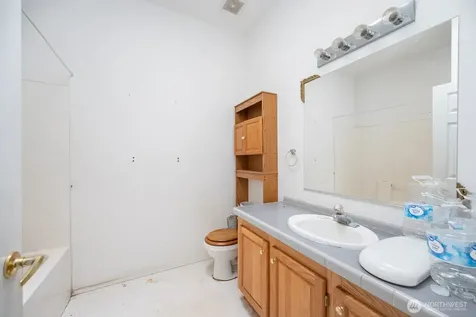 653 Road O NE Coulee City WA 99115