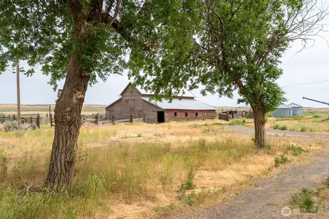 653 Road O NE Coulee City WA 99115