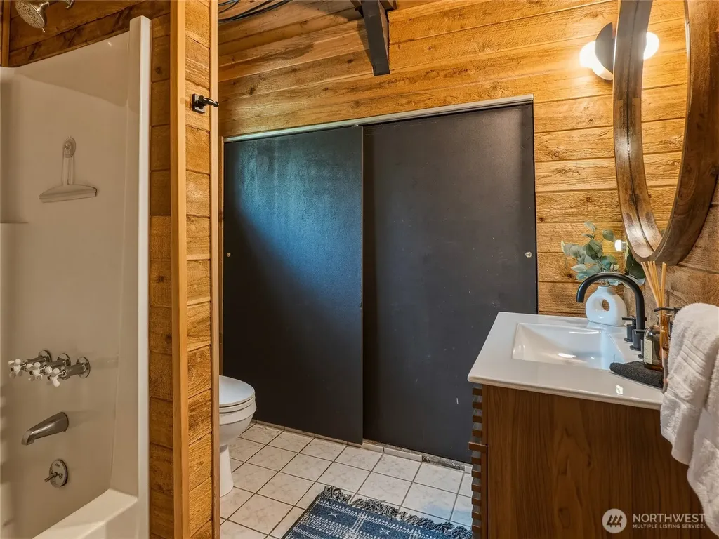 76135 NE 122nd Street Skykomish WA 98288
