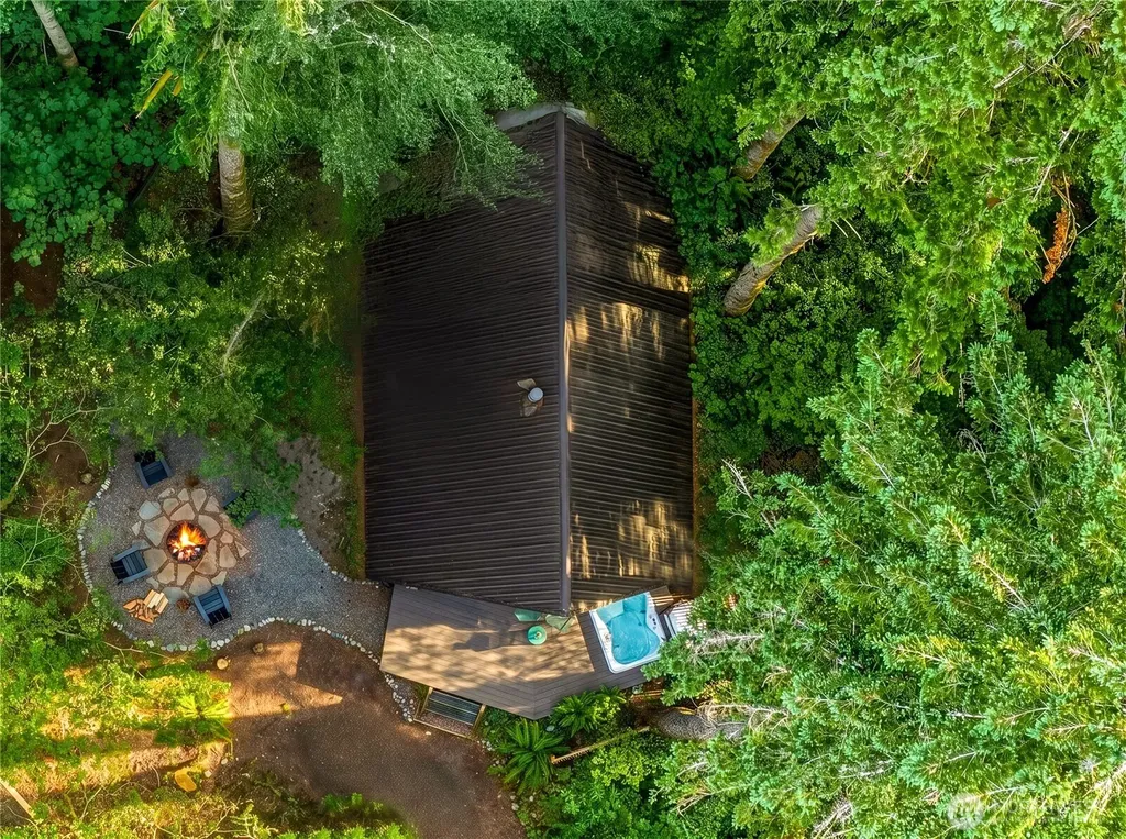 76135 NE 122nd Street Skykomish WA 98288