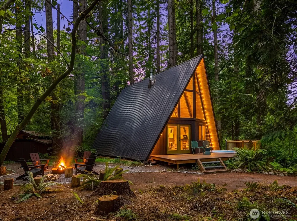 76135 NE 122nd Street Skykomish WA 98288