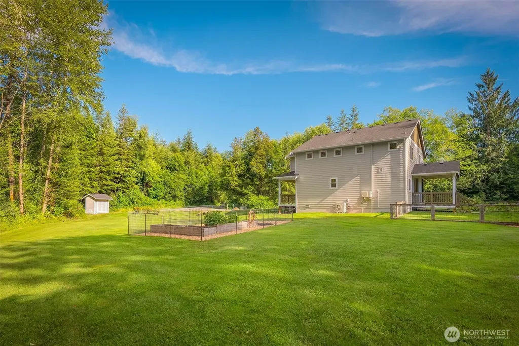 6114 213th Avenue NE Granite Falls WA 98252