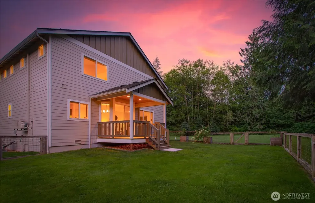 6114 213th Avenue NE Granite Falls WA 98252