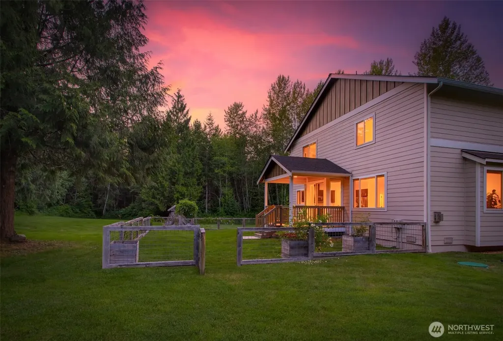 6114 213th Avenue NE Granite Falls WA 98252