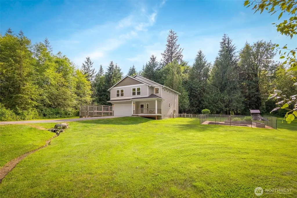 6114 213th Avenue NE Granite Falls WA 98252