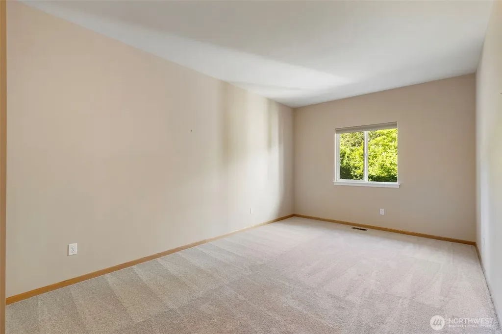2007 NE Dingley Road Bainbridge Island WA 98110