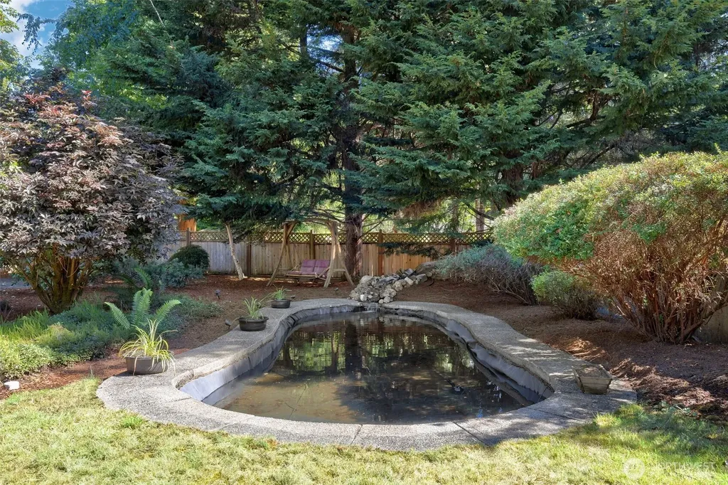 2007 NE Dingley Road Bainbridge Island WA 98110