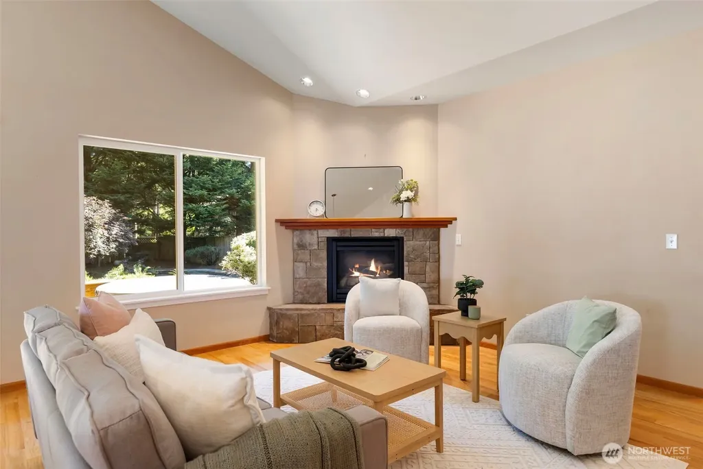 2007 NE Dingley Road Bainbridge Island WA 98110